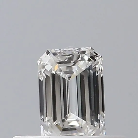 0.3ct EMERALD F VS1 Natural diamond
