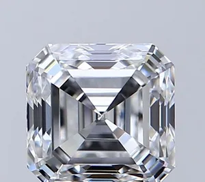 0.7ct EMERALD E VVS2 Natural diamond