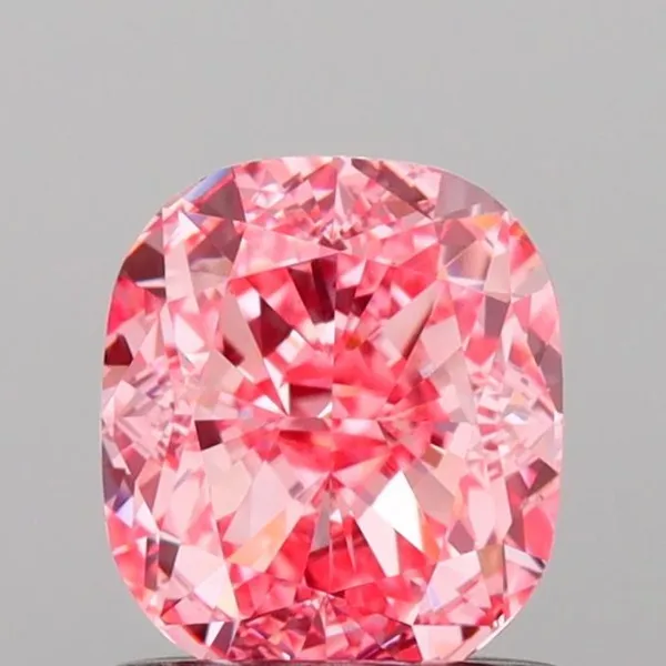 1.03ct CUSHION Fancy Vivid Pink VVS2 Coloured Lab diamond