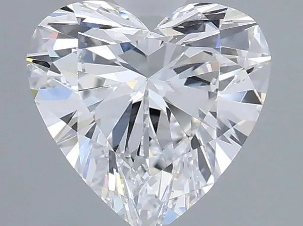 0.76ct HEART D VVS1 Lab diamond