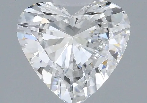 1.07ct HEART D VVS2 Lab diamond