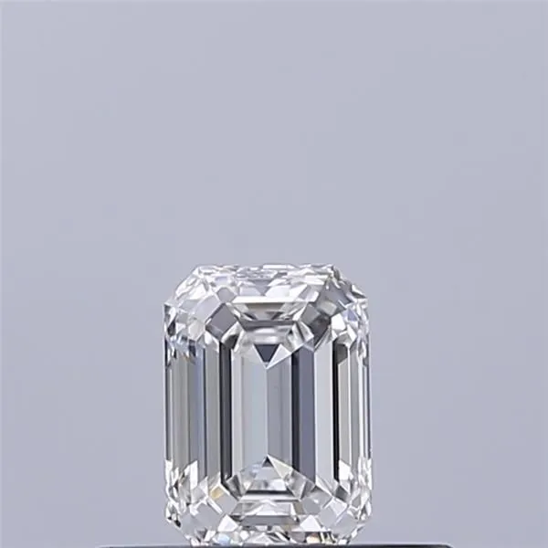 0.30ct EMERALD E VVS2 Natural diamond