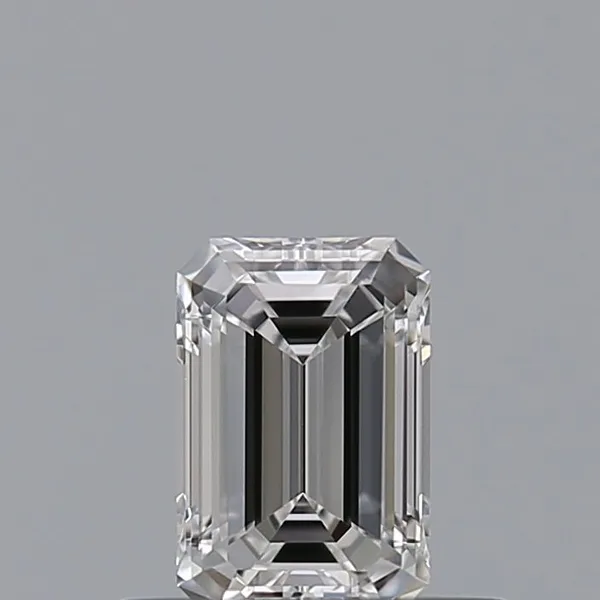 0.37ct EMERALD D VVS2 Natural diamond