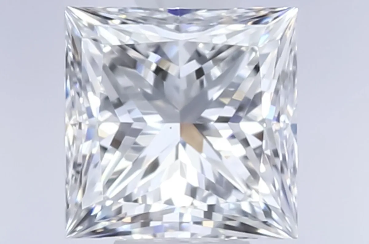 0.70ct PRINCESS E VS1 Natural diamond