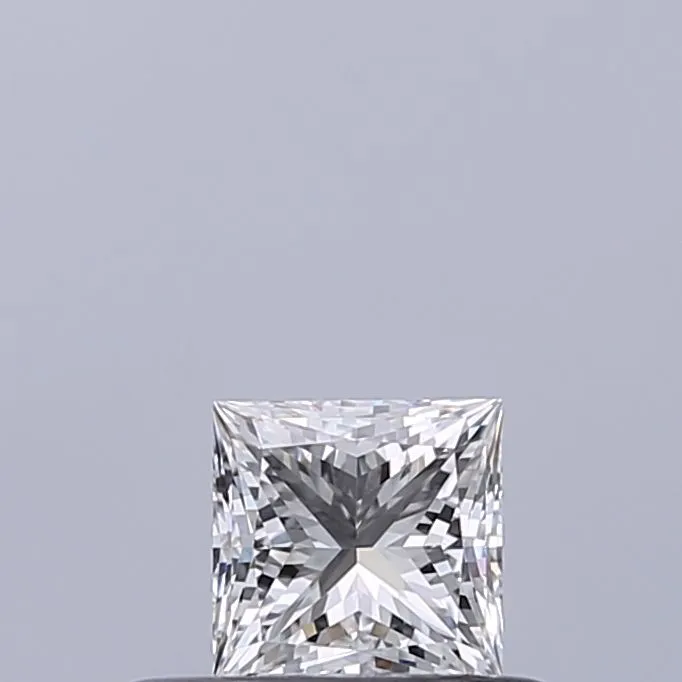 0.31ct PRINCESS E VVS1 Natural diamond