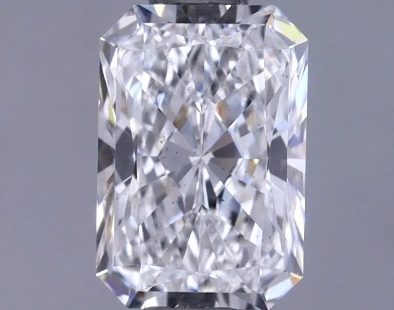 0.72ct RADIANT E VS2 Lab Grown diamond