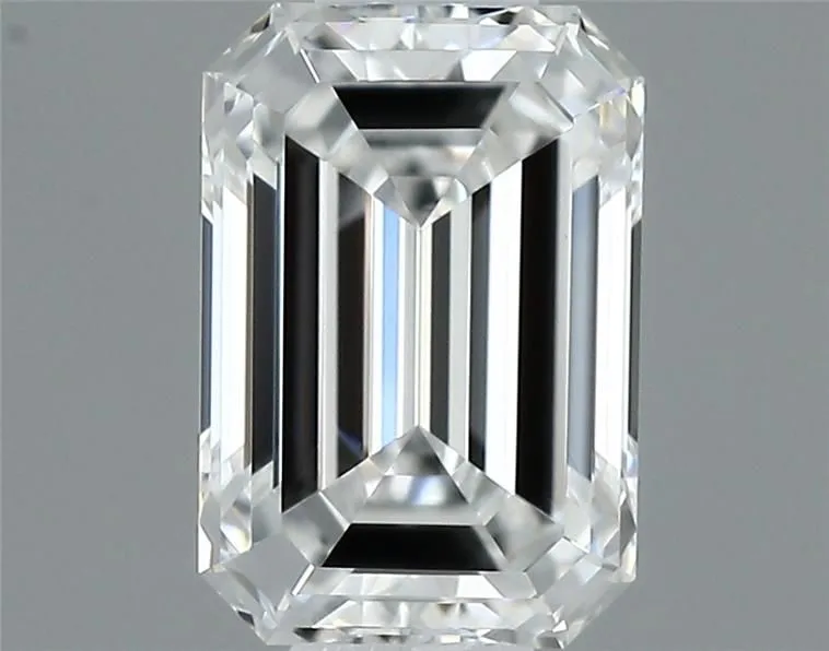 0.40ct EMERALD E VVS2 Natural diamond