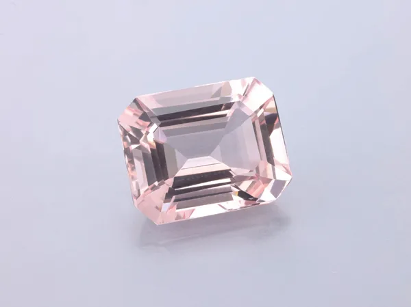 3.99ct Pink Morganite, Emerald Cut gemstone