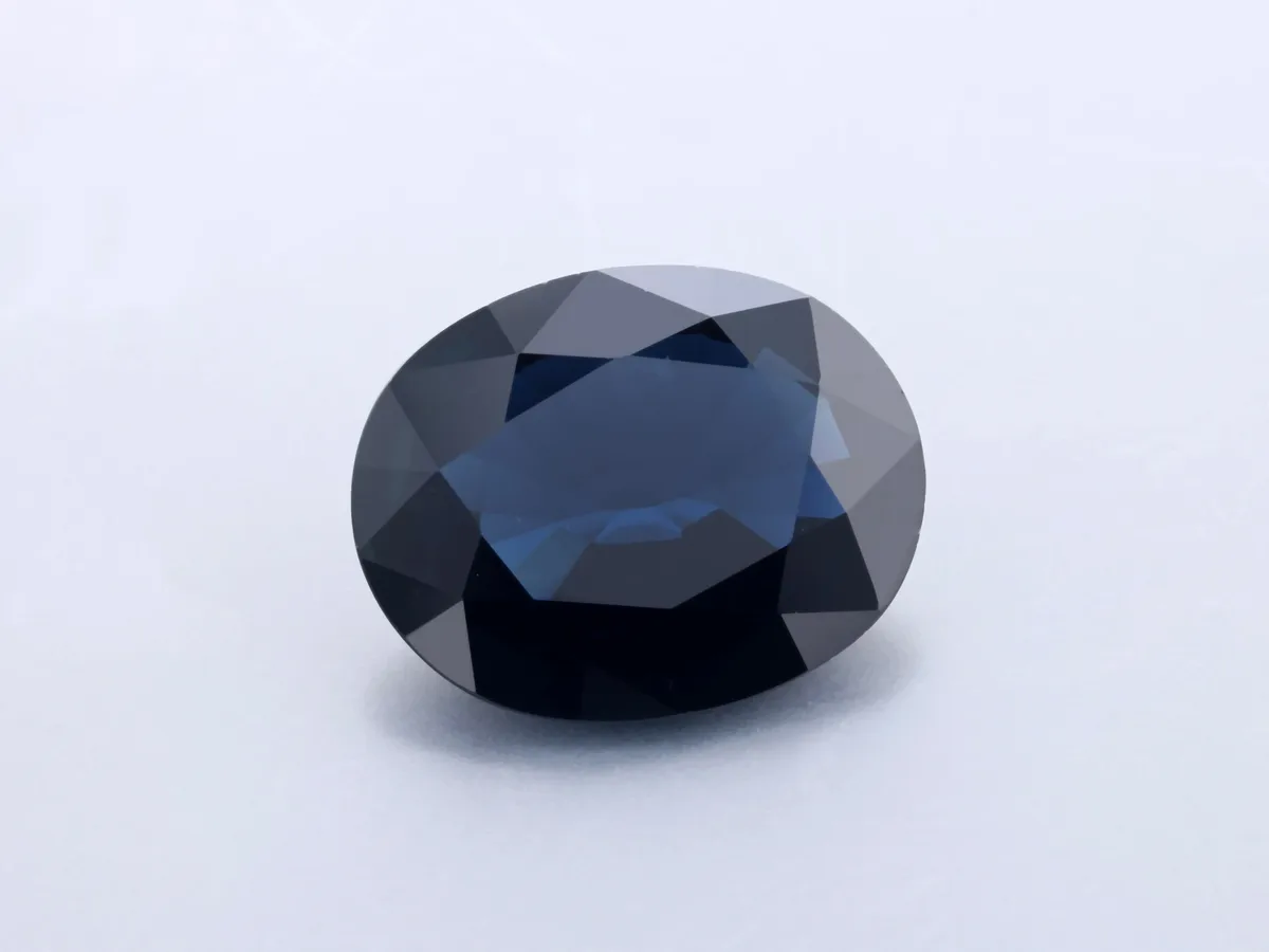 2.44ct Blue Sapphire, Oval gemstone