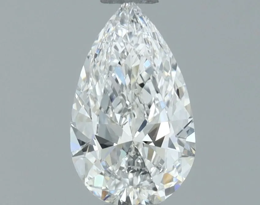 0.40ct PEAR F VVS2 Natural diamond