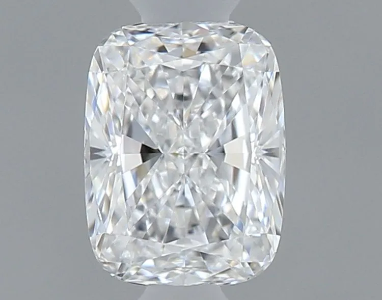 0.30ct CUSHION E VVS1 Natural diamond