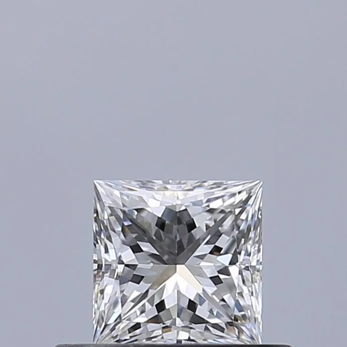 0.40ct PRINCESS D VVS1 Natural diamond