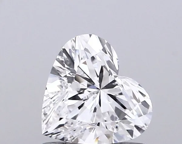 1.03ct HEART D VS1 Lab diamond