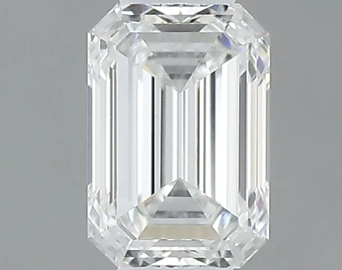 0.32ct EMERALD F VS1 Natural diamond