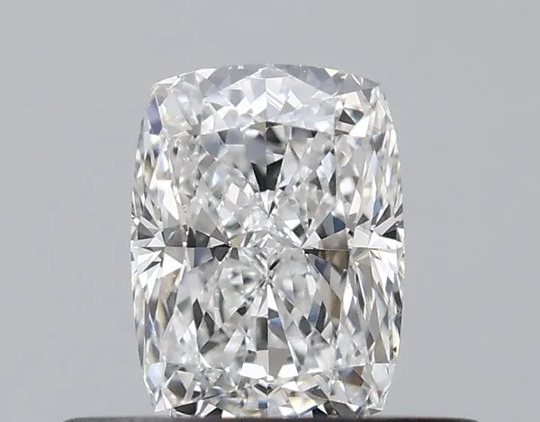 0.42ct CUSHION E VVS2 Natural diamond