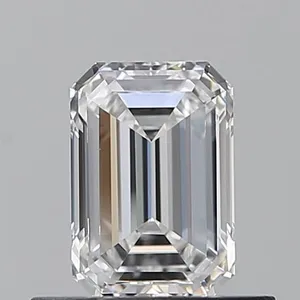 0.6ct EMERALD E VVS2 Natural diamond