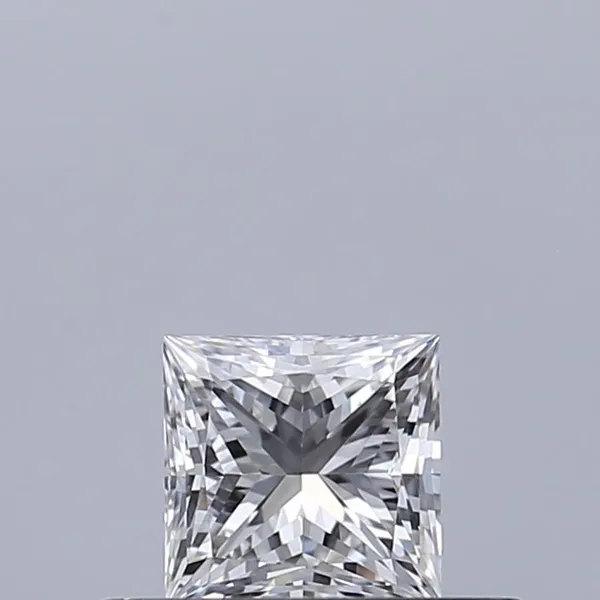 0.3ct PRINCESS D VVS2 Natural diamond