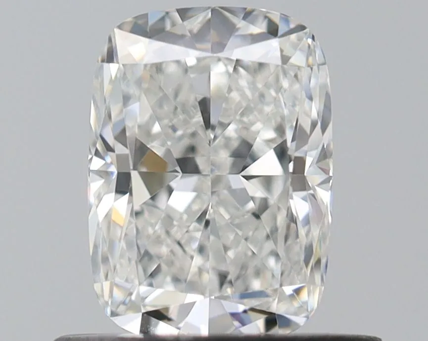 0.56ct CUSHION G VVS1 Natural diamond
