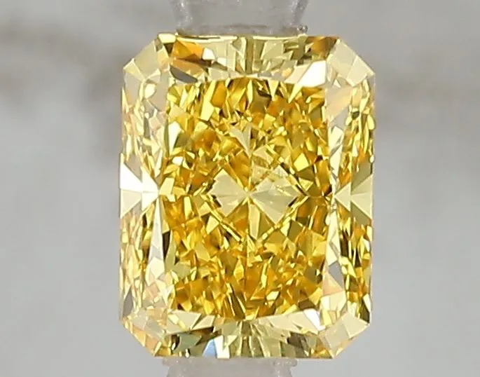 1.05ct RADIANT Fancy Vivid Yellow VS1 Coloured Lab diamond