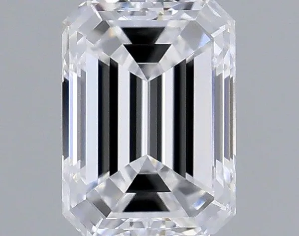0.35ct EMERALD D VVS1 Natural diamond