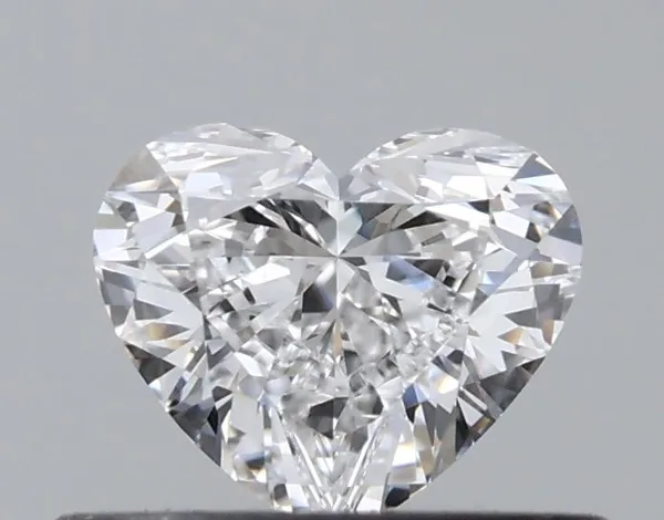 0.37ct HEART D VVS1 Natural diamond