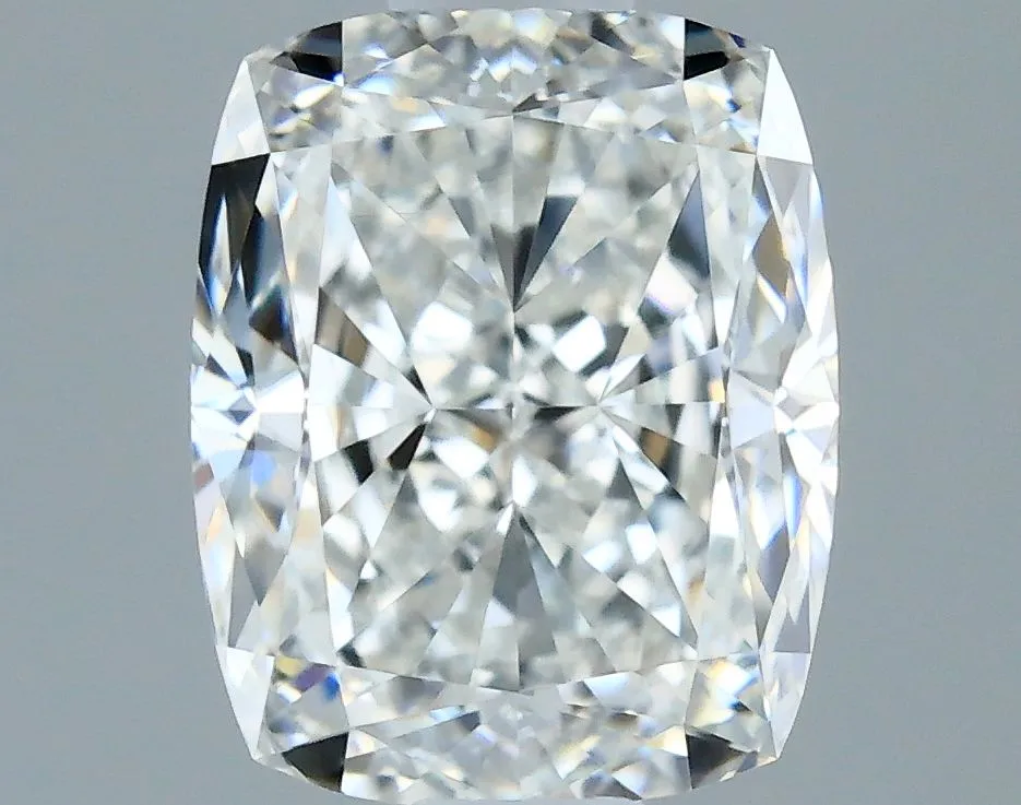 0.70ct CUSHION G VVS1 Natural diamond