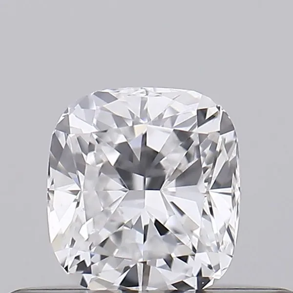 0.3ct CUSHION D VS1 Natural diamond