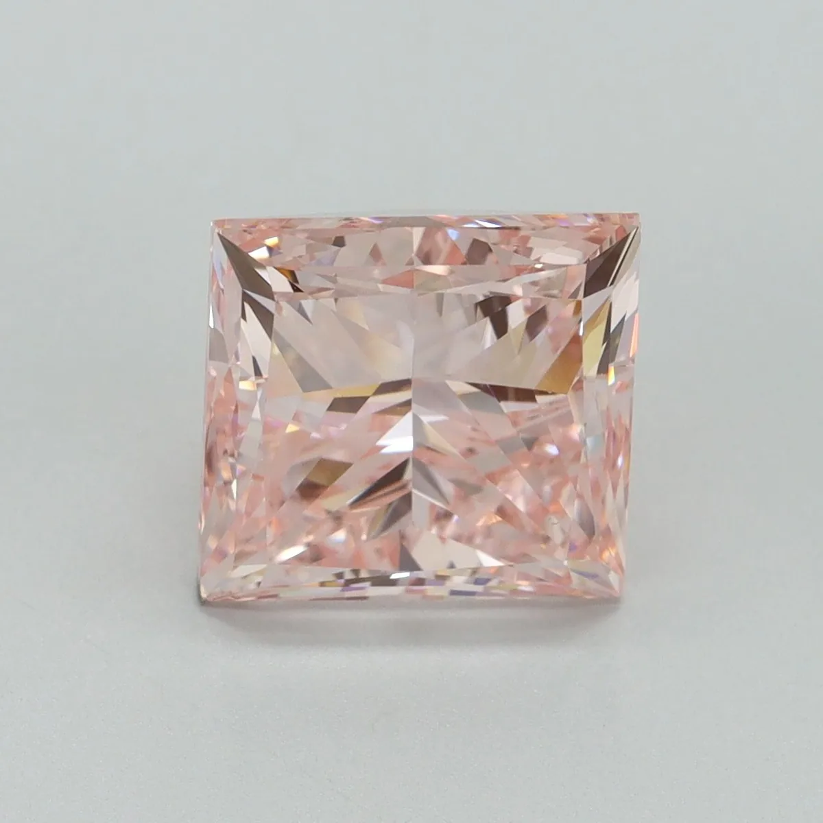 4.50ct PRINCESS Fancy Intense Pink VS2 Coloured Lab diamond