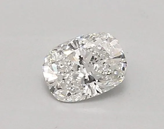 0.47ct CUSHION E VVS2 Lab diamond