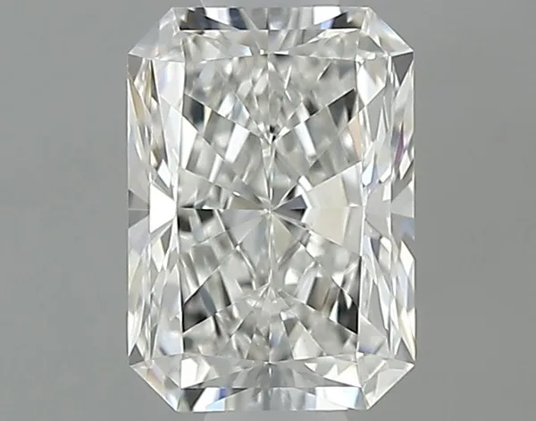 0.7ct RADIANT H VVS1 Natural diamond