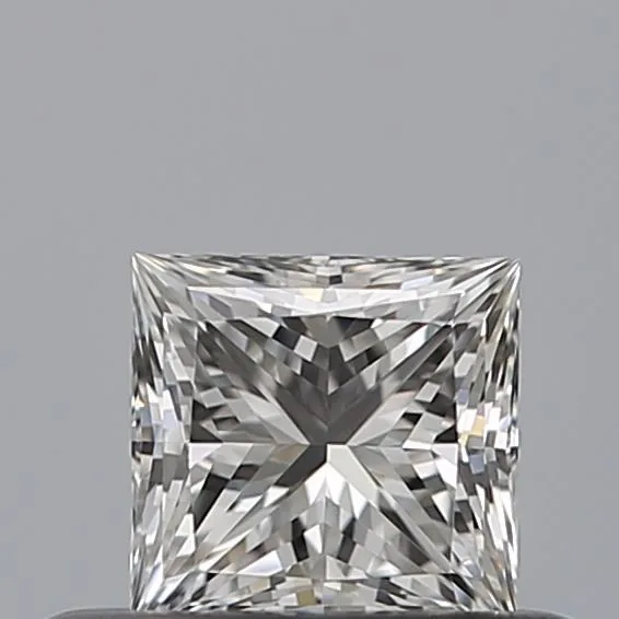 0.38ct PRINCESS E IF Natural diamond