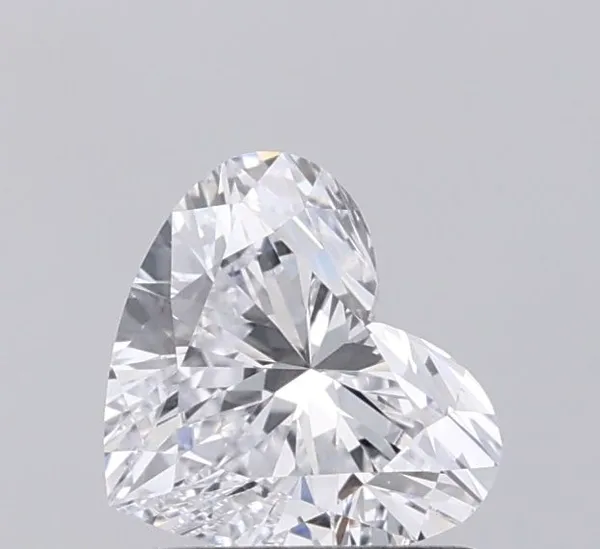 1.04ct HEART D VVS2 Lab diamond