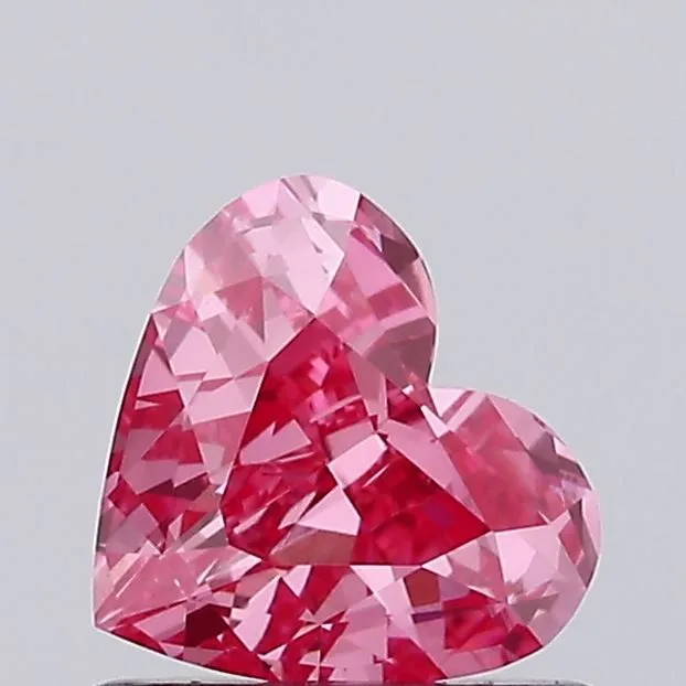 0.56ct HEART Fancy Vivid Pink VS1 Coloured Lab diamond