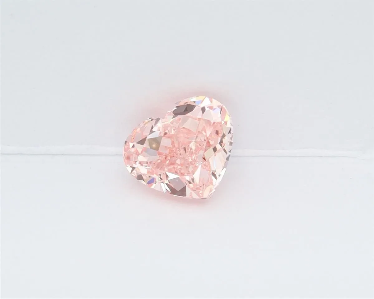 1.07ct HEART Fancy Vivid Pink VVS2 Coloured Lab diamond