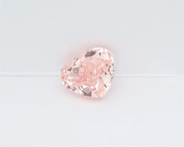 1.07ct HEART Fancy Vivid Pink VVS2 Coloured Lab diamond