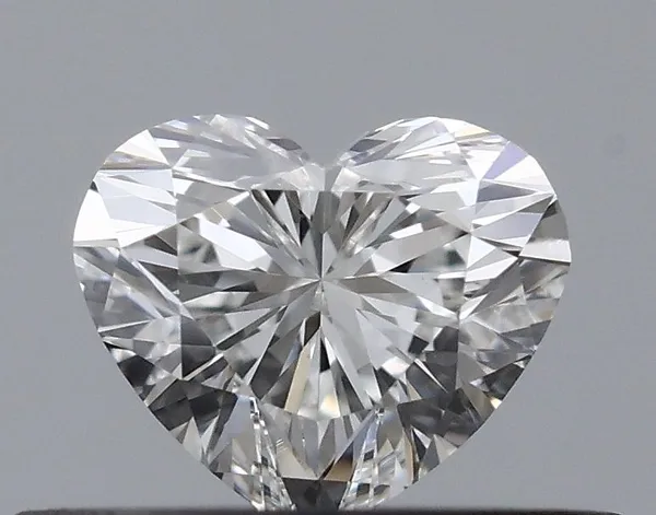 0.3ct HEART G VS2 Natural diamond
