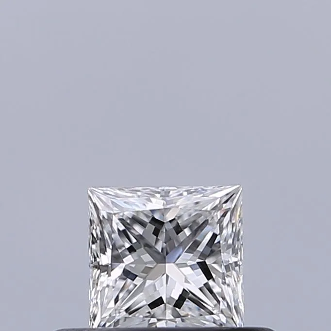 0.30ct PRINCESS D VVS2 Natural diamond