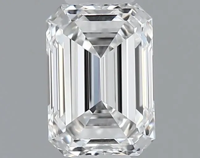 0.30ct EMERALD E VVS2 Natural diamond