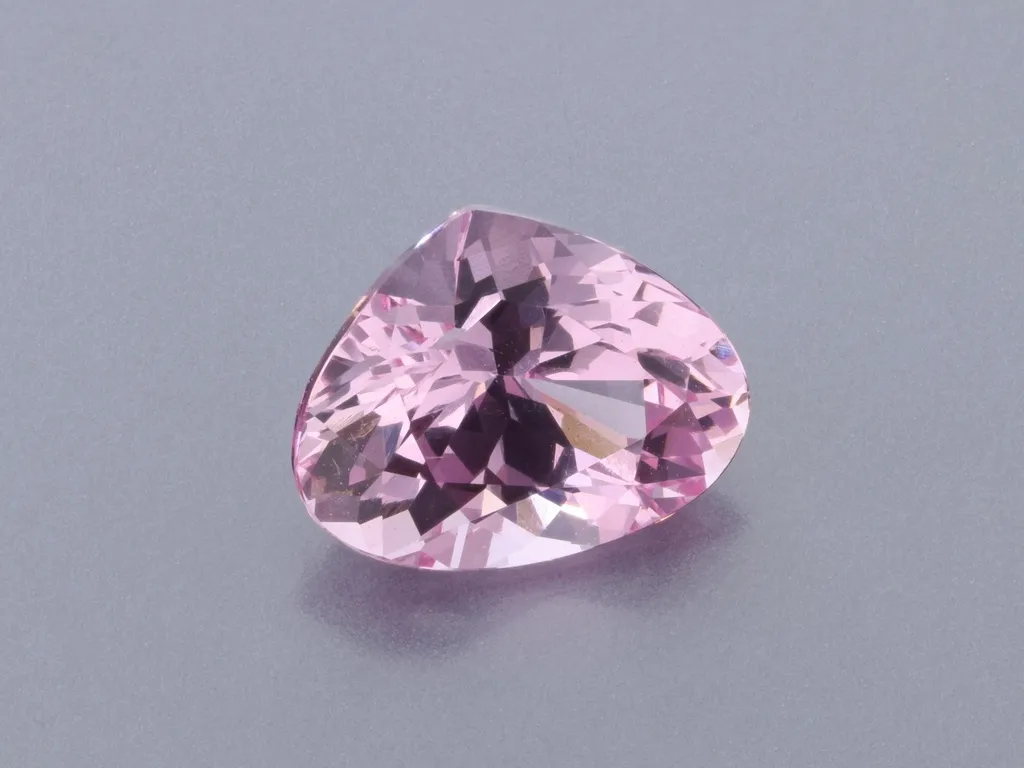 0.91ct Pink Spinel, Pear Shape gemstone