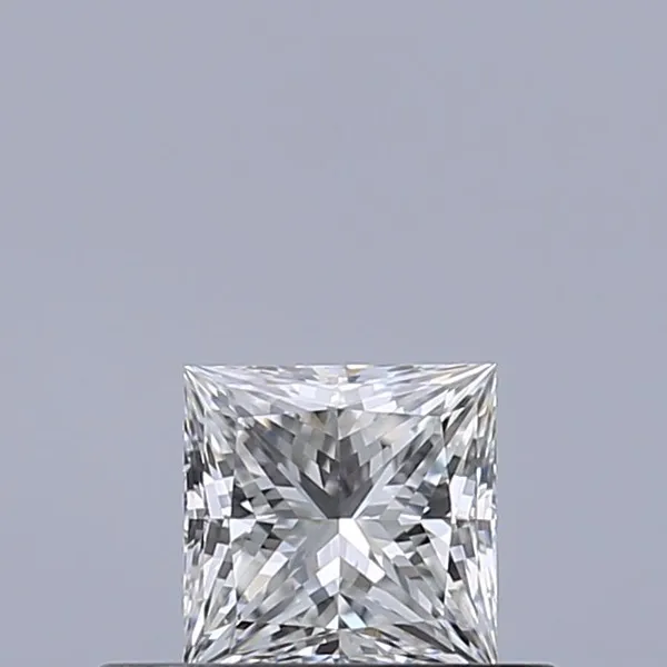 0.35ct PRINCESS E VVS1 Natural diamond