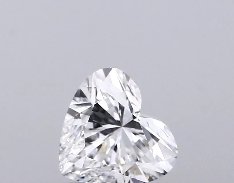 1.05ct HEART D VVS2 Lab Grown diamond
