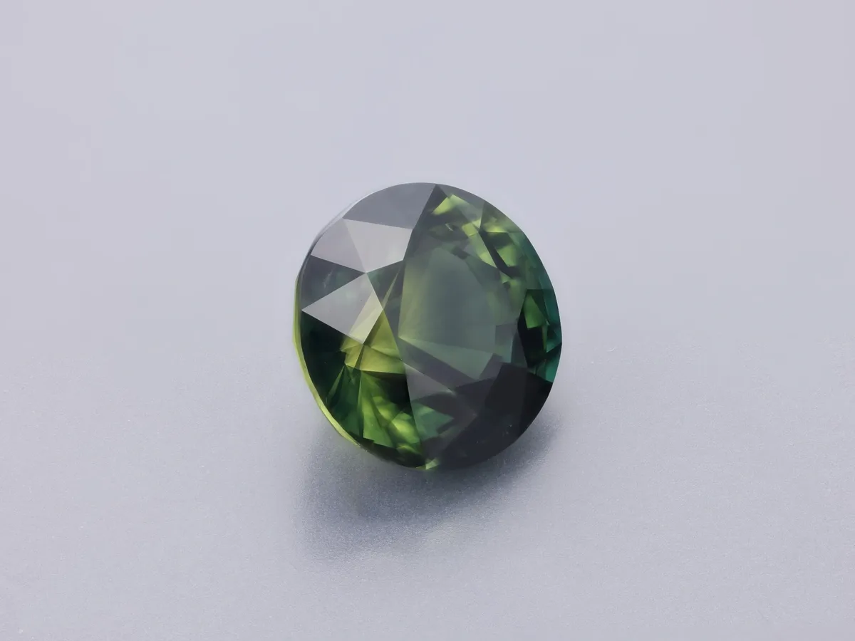 1.54ct Green Sapphire, Round gemstone