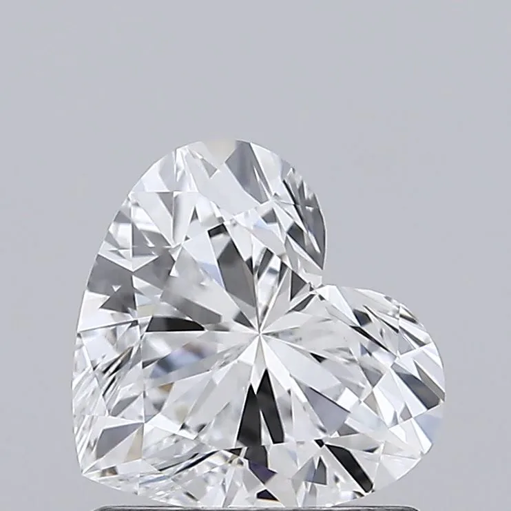1.09ct HEART D VVS2 Lab Grown diamond
