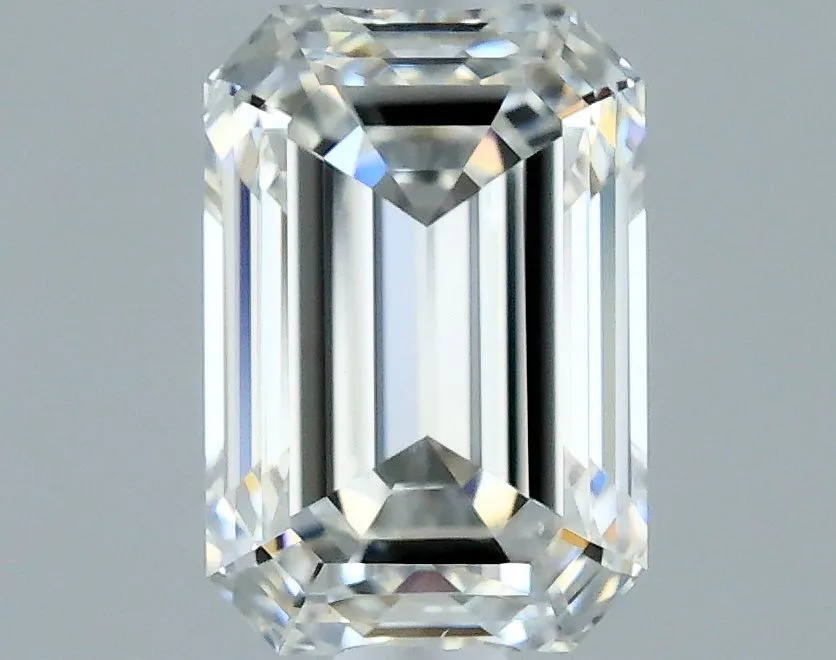 0.70ct EMERALD H VS1 Natural diamond