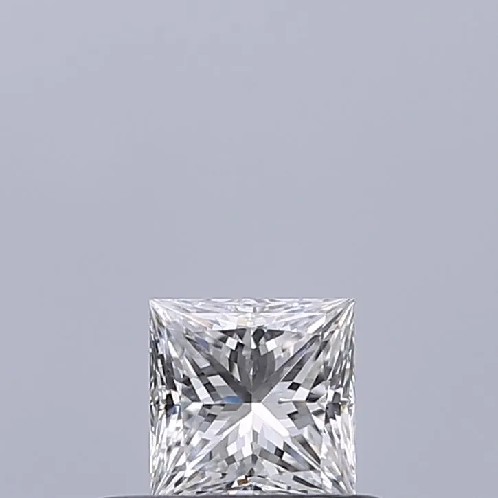 0.32ct PRINCESS E VVS2 Natural diamond