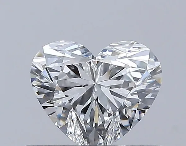 0.43ct HEART E VS2 Natural diamond