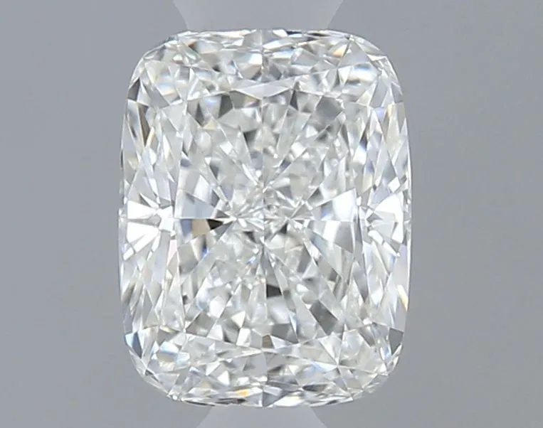 0.35ct CUSHION G VVS2 Natural diamond