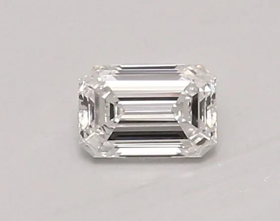 0.46ct EMERALD D VVS1 Lab diamond