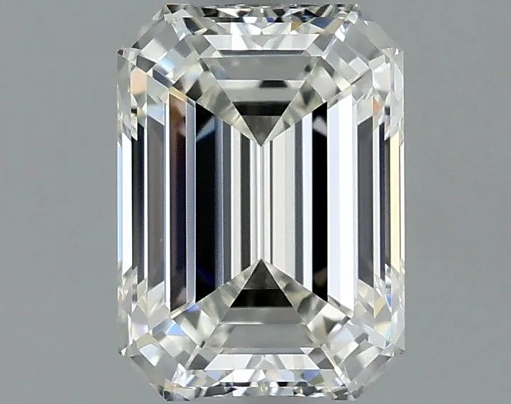 0.66ct EMERALD H VS1 Natural diamond
