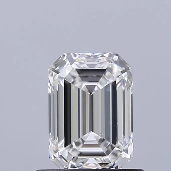 0.72ct EMERALD E SI1 Natural diamond